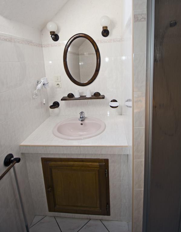 La Table Du Chaffour Hotel Saint-Genies-Bellevue Luaran gambar